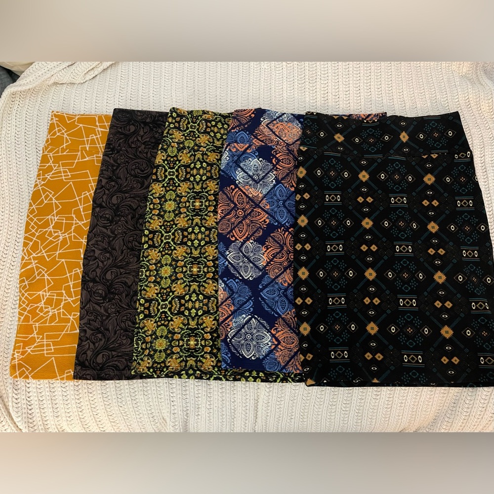 Lularoe | Lot of Cassie style pencil skirts various patterns Size Medium